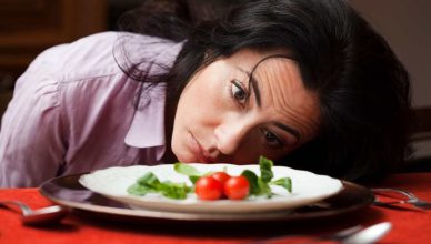 Dieta ipocalorica cosa è e quali rischi comporta