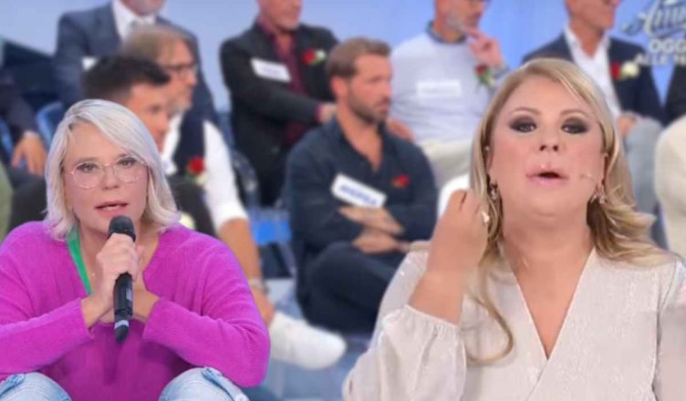 maria de filippi riprende tina cipollari